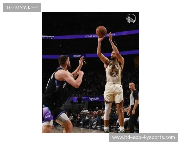 勇士暴击奇才，库里三分球如神助